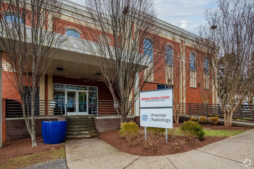 2214 Elliston Pl, Nashville, TN à louer - Photo principale – Image 1 sur 11