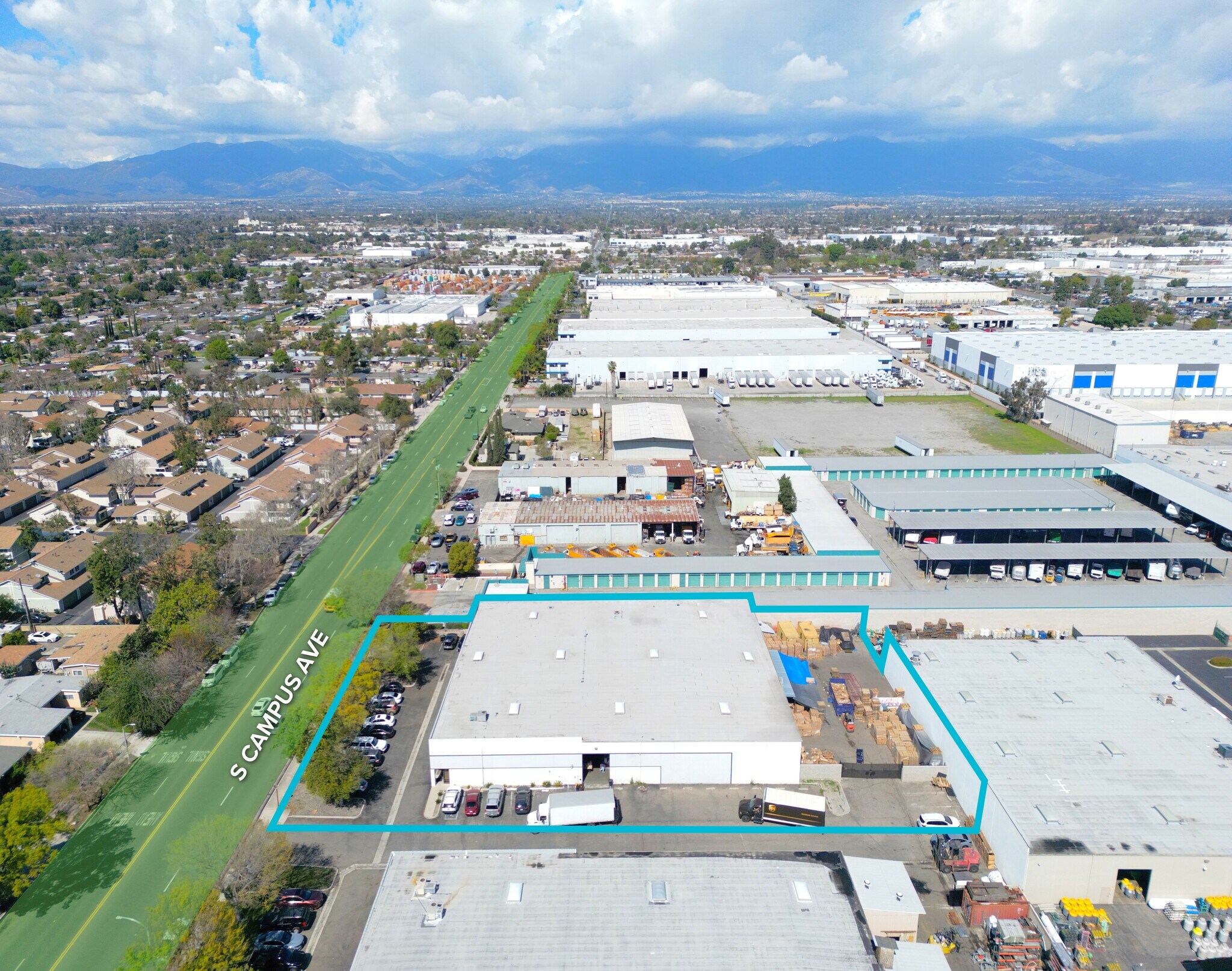 1705 S Campus Ave, Ontario, CA à vendre Photo principale– Image 1 sur 11