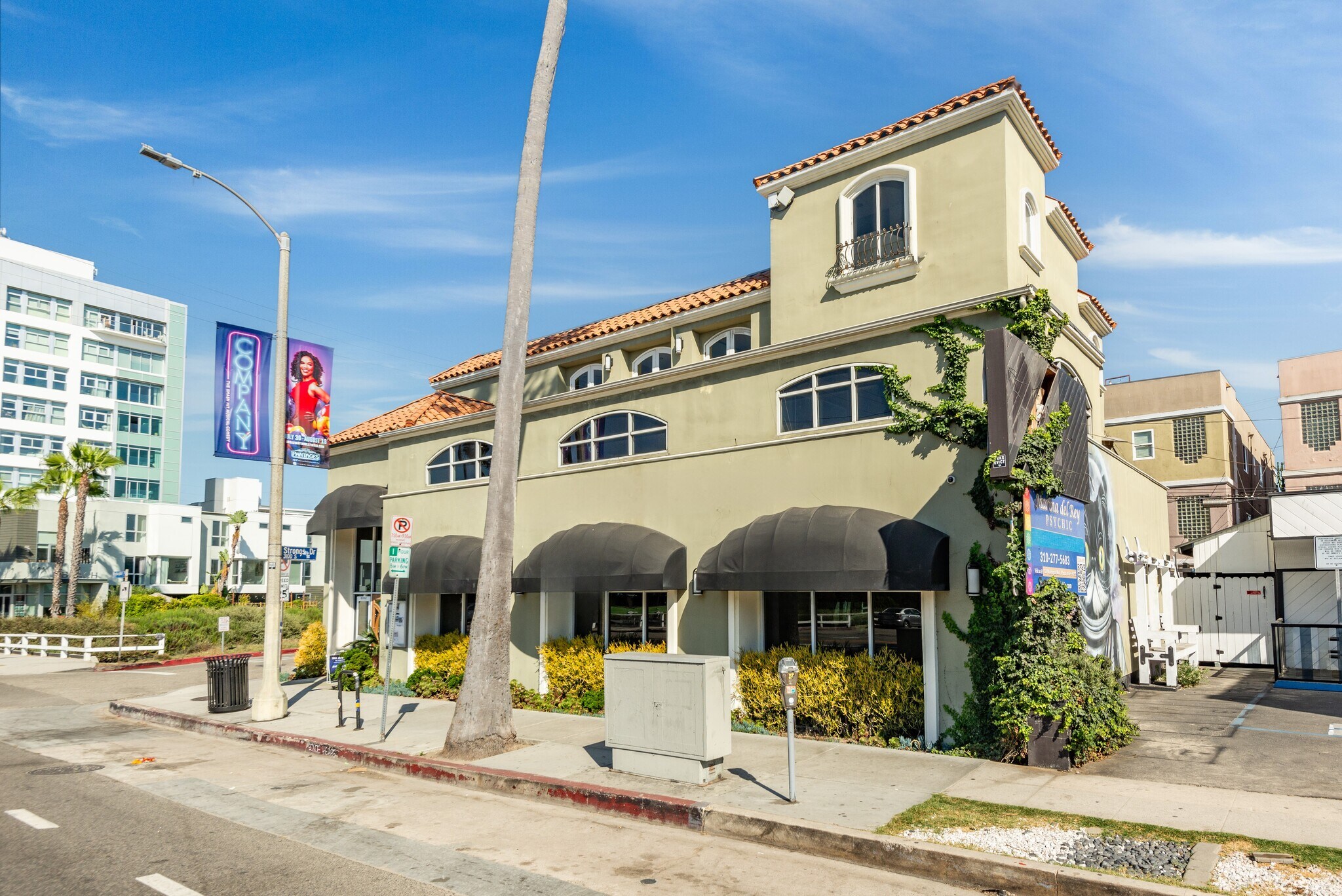 124 Washington Blvd, Marina del Rey, CA à vendre Photo de l’immeuble– Image 1 sur 13