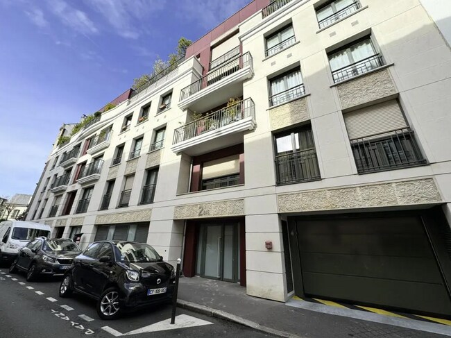 Plus de détails pour 2 Rue Maurice Delafosse, Boulogne-Billancourt - Bureau à vendre