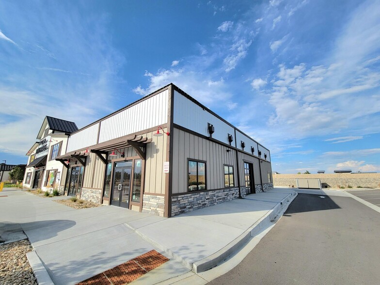 2116 Picture Point Drive Dr, Windsor, CO à louer - Photo de l’immeuble – Image 3 sur 15
