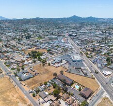 N 3rd St, El Cajon, CA - Vue aérienne vue de carte - Image1