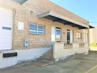Plus de détails pour 8242-8296 Moberly Ln, Dallas, TX - Industriel/Logistique à louer