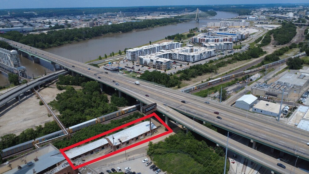 500 E 1st St, Kansas City, MO à vendre - Photo de l’immeuble – Image 2 sur 7
