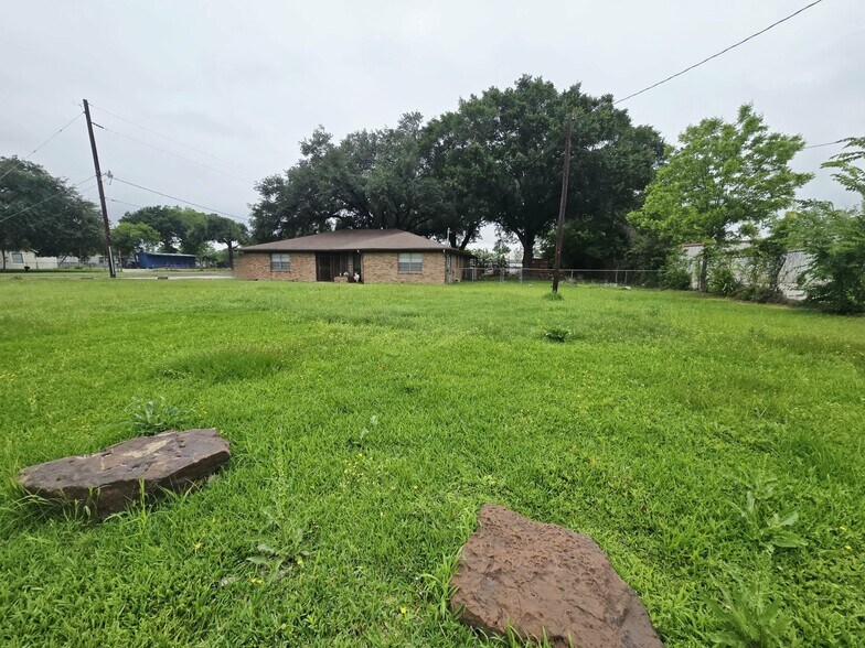 5930 Killough St, Houston, TX à vendre - Photo de l’immeuble – Image 3 sur 27