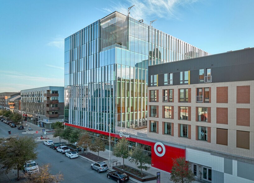 901 E 5th St, Austin, TX à louer - Photo de l’immeuble – Image 2 sur 11