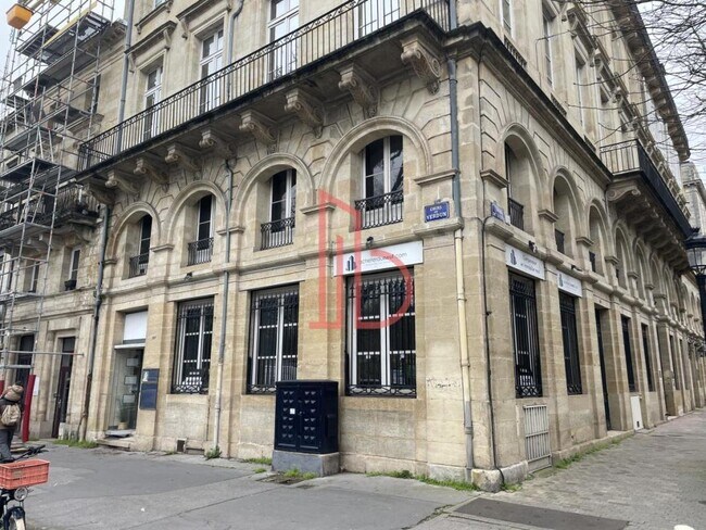 Plus de détails pour Bureau à louer