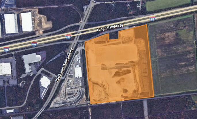 8500 Express Dr S, Yaphank, NY à louer - Aérien – Image 2 sur 2