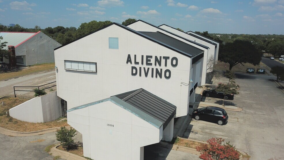 1000 Payton Gin Rd, Austin, TX à vendre - Photo de l’immeuble – Image 2 sur 14