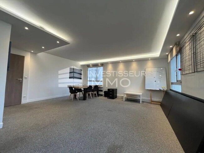 Plus de détails pour Bureau à louer