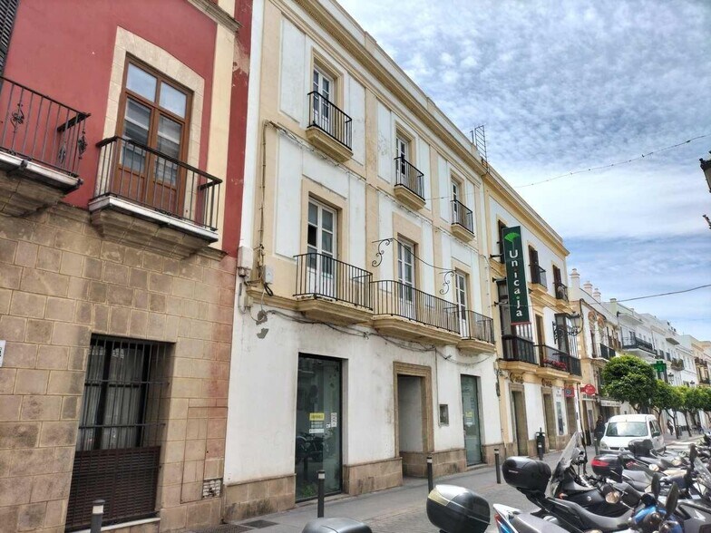 Bureau dans El Puerto de Santa María, Cádiz à vendre - Photo de l’immeuble – Image 1 sur 10