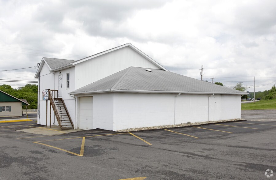 110 S Pike Rd, Sarver, PA à louer - Photo de l’immeuble – Image 2 sur 4