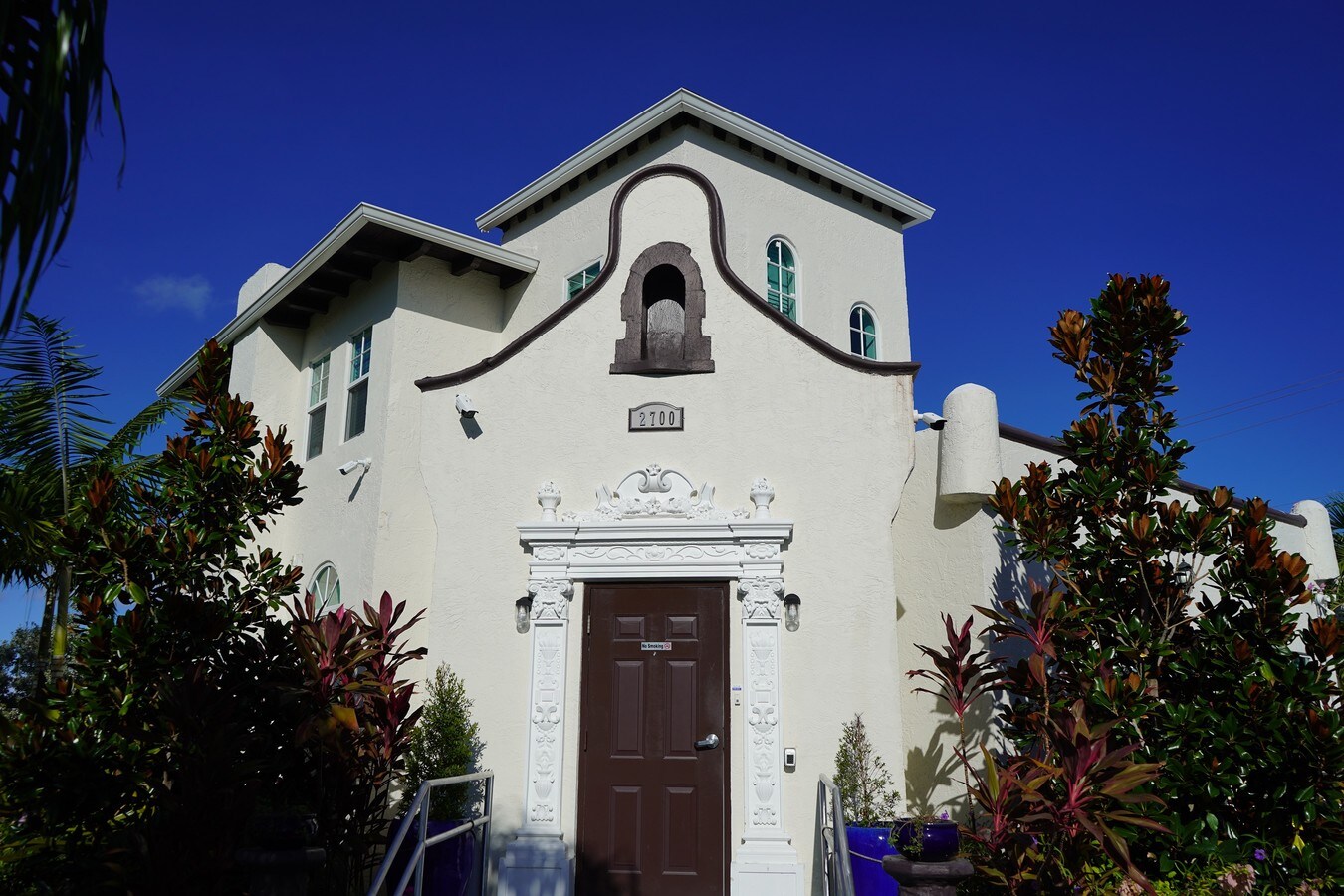 View Photo
