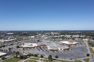 1701 McFarland Blvd E, Tuscaloosa, AL - VUE AÉRIENNE  vue de carte - Image1