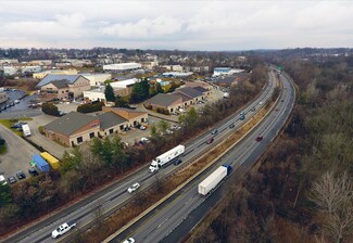Plus de détails pour 835-845 Sussex Blvd, Broomall, PA - Local d'activités à louer