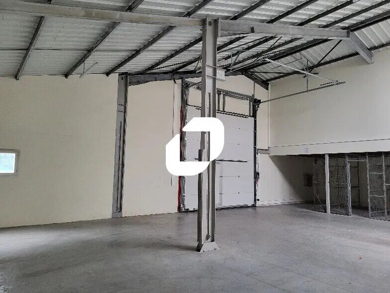 Bureau dans Pessac à louer - Photo intérieure – Image 2 sur 12