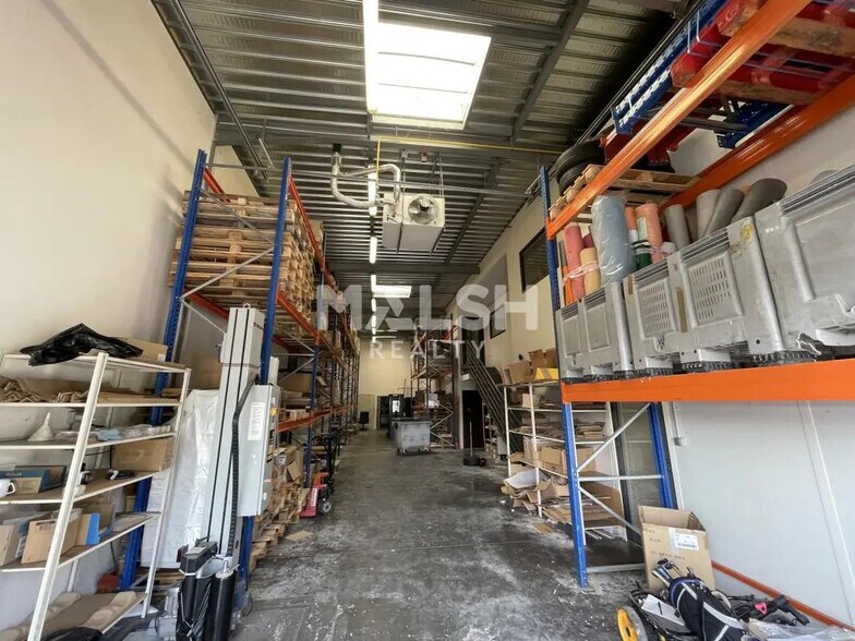 Local d'activités dans Lozanne à vendre - Photo intérieure – Image 3 sur 13