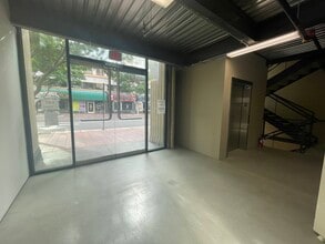 640 C St, San Diego, CA à louer Photo intérieure– Image 2 sur 5