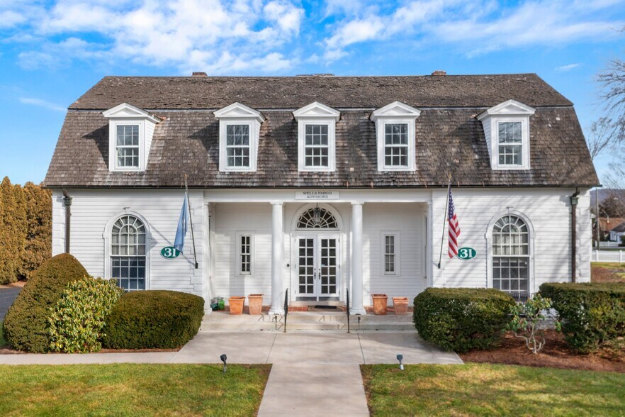 31 N Main St, Essex, CT à louer - Photo de l’immeuble – Image 1 sur 40