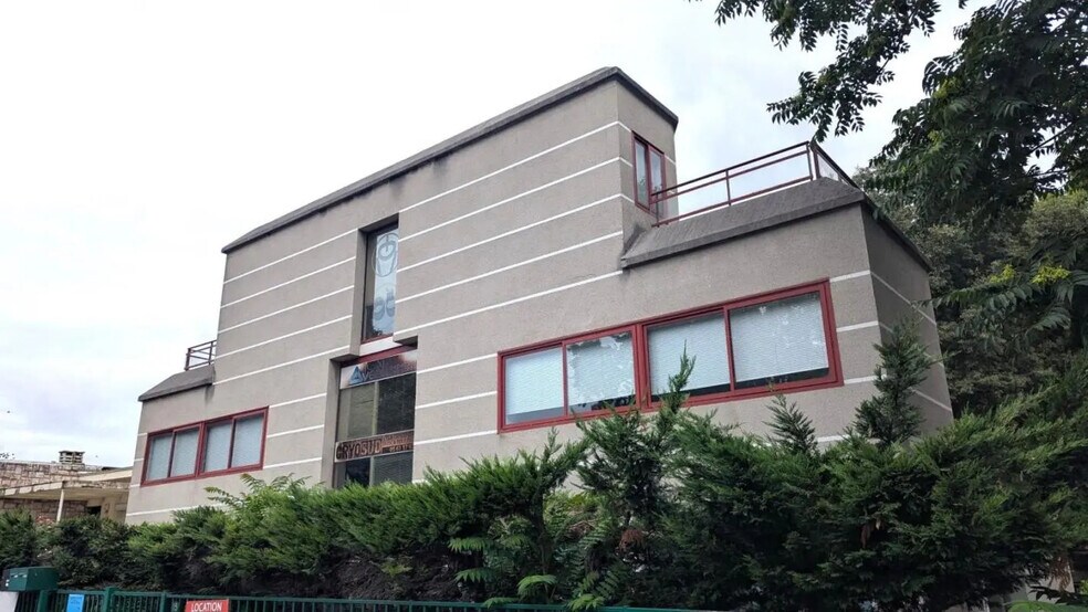 Bureau dans Toulouse à louer - Photo de l’immeuble – Image 2 sur 14