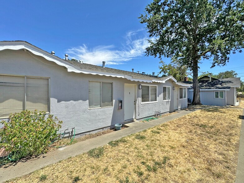 1705 Kenwood St, Sacramento, CA à vendre - Photo de l’immeuble – Image 3 sur 20