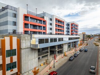 Plus de détails pour 215-219 S Water St, Henderson, NV - Local commercial à louer