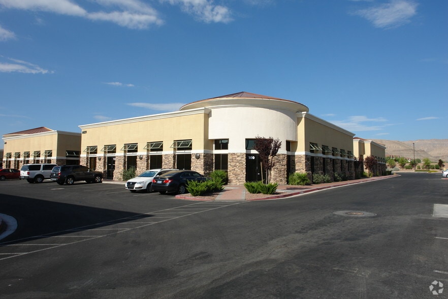 6037 S Fort Apache Rd, Las Vegas, NV à louer - Photo principale – Image 1 sur 5