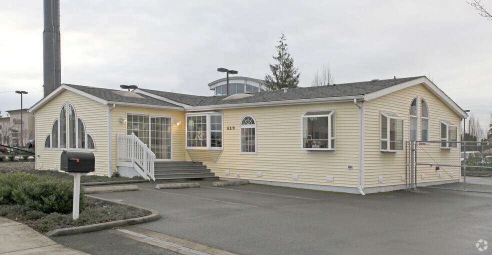 6310 18th St E, Fife, WA à louer - Photo de l’immeuble – Image 1 sur 15
