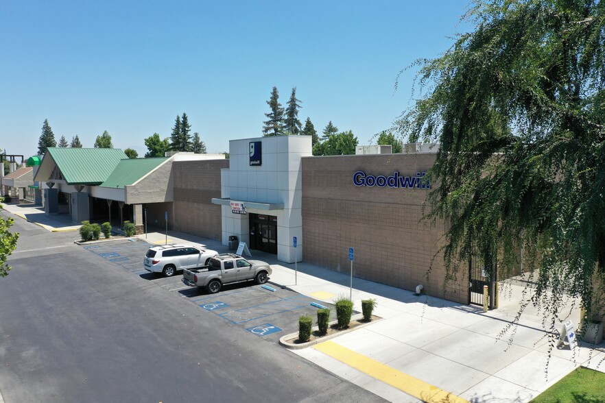 Ming Ave, Bakersfield, CA à louer - Photo de l’immeuble – Image 2 sur 2