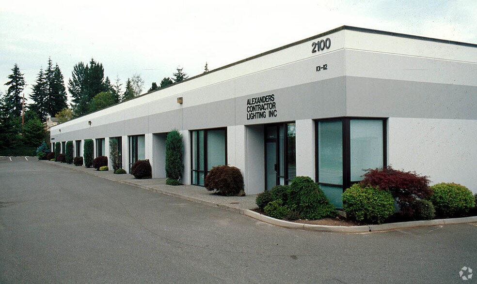 2100 196th St SW, Lynnwood, WA à louer - Photo principale – Image 1 sur 4
