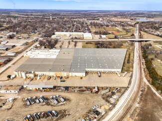 Plus de détails pour 428 Peyton St, Emporia, KS - Industriel/Logistique à vendre