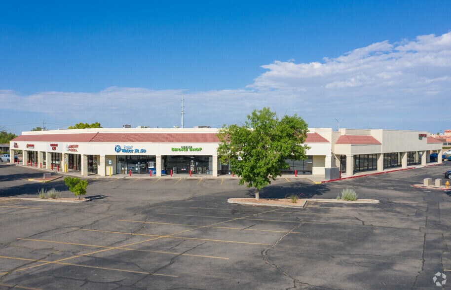1600-1690 Rio Rancho Blvd SE, Rio Rancho, NM à louer - Photo de l’immeuble – Image 3 sur 7
