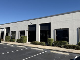 Plus de détails pour 9225 Ulmerton Rd, Largo, FL - Local d’activités à vendre