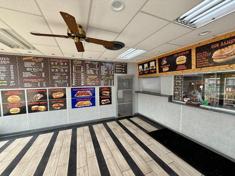 2001-2009 W Howard St, Chicago, IL à vendre - Photo de l’immeuble – Image 2 sur 5