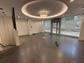 Plus de détails pour Local commercial à louer