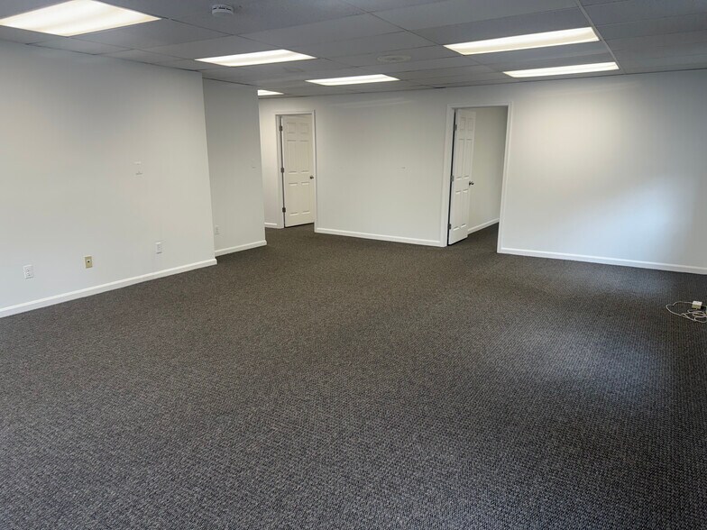3458 Ellicott Center Dr, Ellicott City, MD à louer - Photo intérieure – Image 3 sur 11