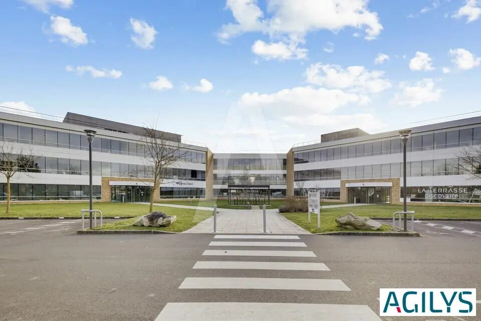 Bureau dans Saclay à louer Photo de l’immeuble– Image 1 sur 13