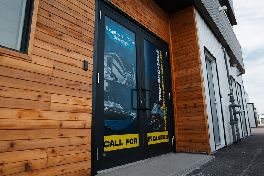 27201 Township Road 532A, Parkland County, AB à vendre - Photo de l’immeuble – Image 2 sur 13