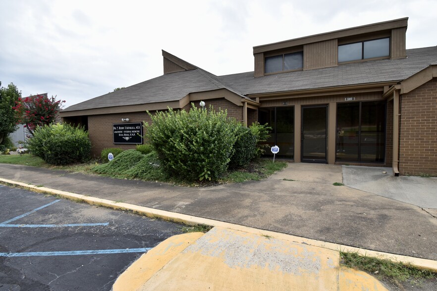 810 Newman Dr, Helena, AR à vendre - Photo de l’immeuble – Image 2 sur 29