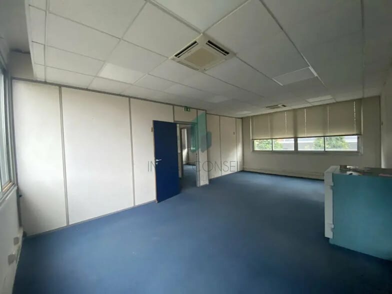 Local d’activités dans Gennevilliers à louer - Photo intérieure – Image 2 sur 6