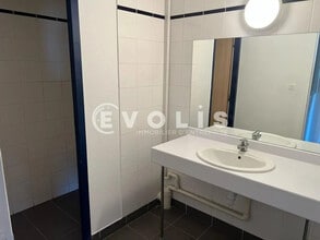 916 Rue De La Craz, Dagneux à louer Photo intérieure– Image 1 sur 2