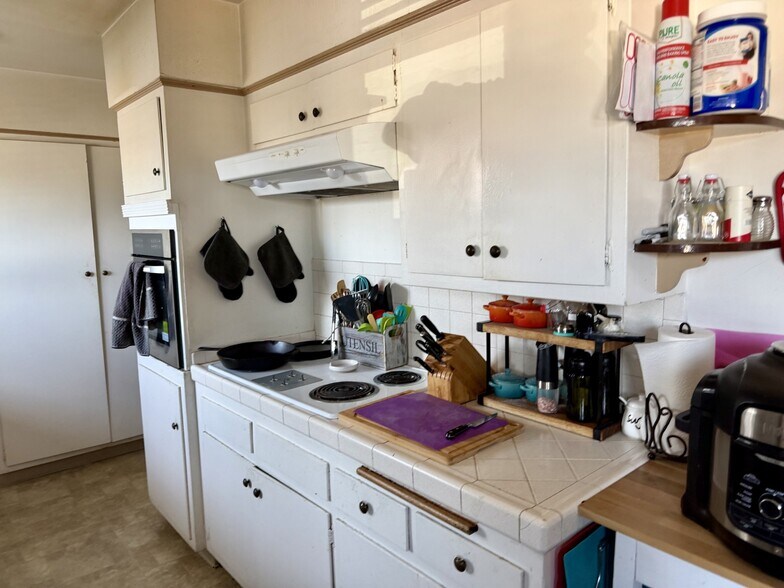 2005-2007 S Stoneman Ave, Alhambra, CA à vendre - Photo de l’immeuble – Image 2 sur 12