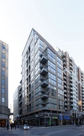 Plus de détails pour 1250 Bay St, Toronto, ON - Local commercial à louer