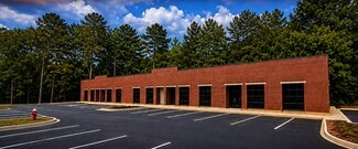 Plus de détails pour 120 Adams Peacock Lane, Garner, NC - Bureau à louer