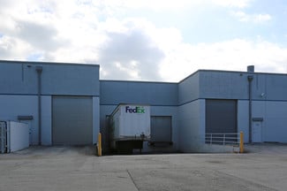 Plus de détails pour 6601 Lyons Rd, Coconut Creek, FL - Industriel/Logistique à louer