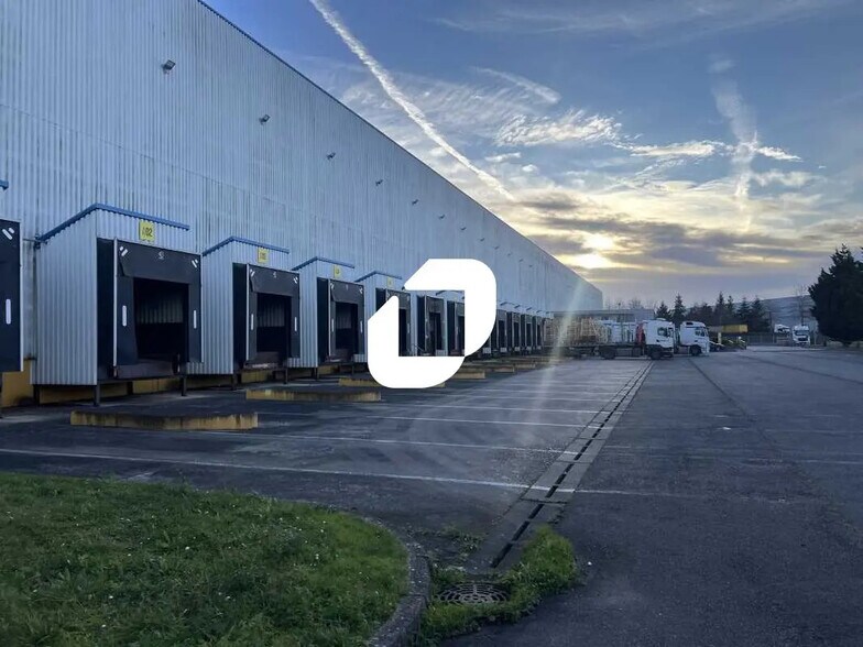 7 Rue Pierre Josse, Bondoufle à louer - Photo de l’immeuble – Image 1 sur 9