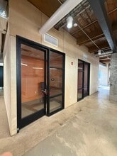 317-325 S Main St, Pittsburgh, PA à vendre Photo intérieure– Image 2 sur 9