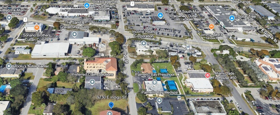 9730 E Indigo St, Miami, FL à vendre - Photo de l’immeuble – Image 2 sur 4