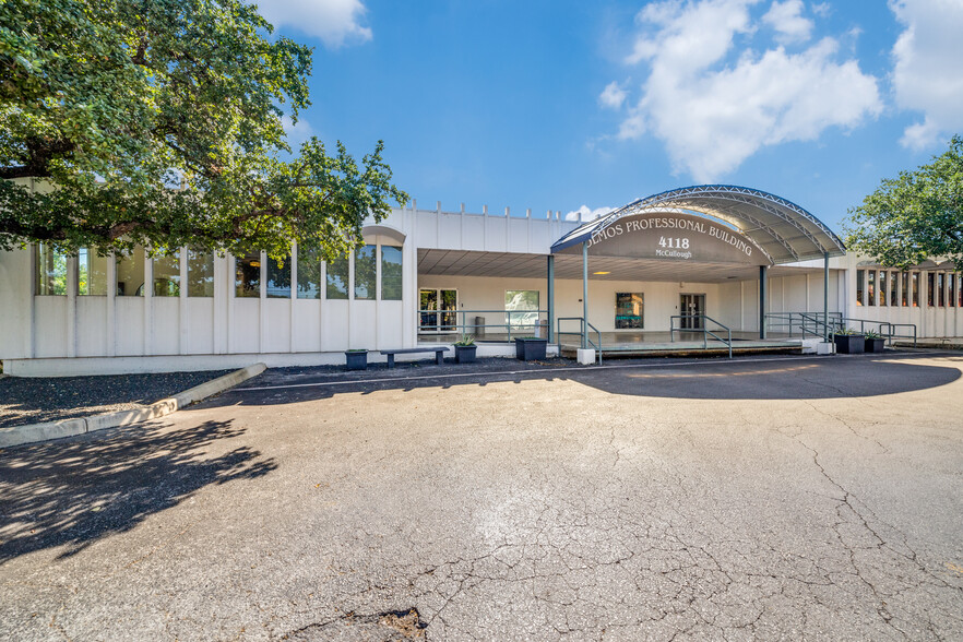 4118 McCullough Ave, San Antonio, TX à louer - Photo de l’immeuble – Image 1 sur 13