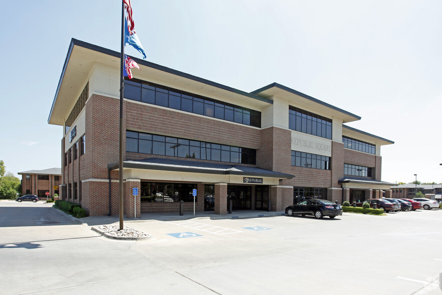 3550 W Robinson St, Norman, OK à louer - Photo de l’immeuble – Image 2 sur 20